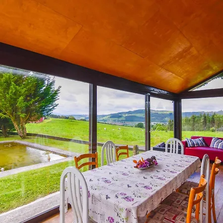 Casa Con Gran Jardin Y Piscina En Cabarceno Holiday home *