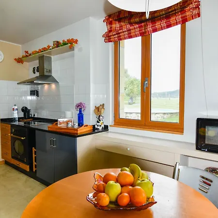 Holiday home Casa Con Gran Jardin Y Piscina En Cabarceno Villanueva (Cantabria)