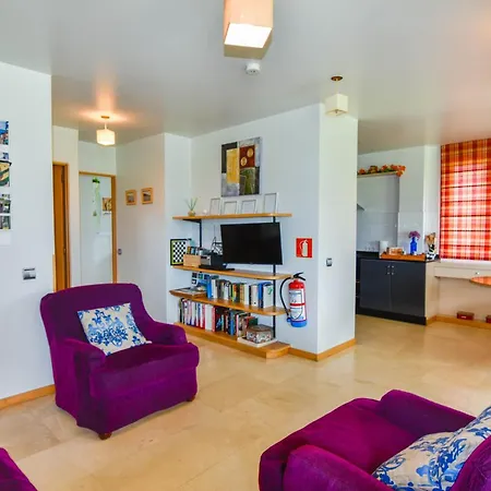 Holiday home Casa Con Gran Jardin Y Piscina En Cabarceno Villanueva (Cantabria)